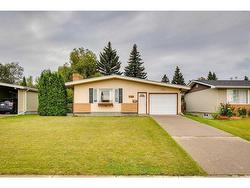 611 Agate Crescent SE Calgary, AB T3H 2S4