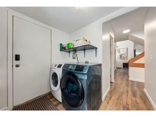 127 Woodfield Road Sw, Calgary, AB - Indoor Photo Showing Laundry Room