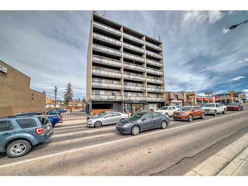 301-1022 16 Avenue Nw, Calgary, AB - Outdoor