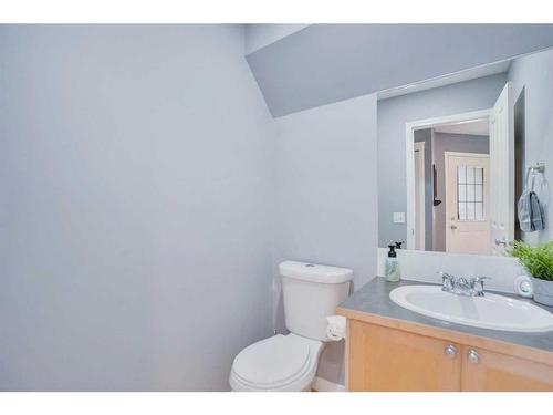 306-140 Sagewood Boulevard Sw, Airdrie, AB - Indoor Photo Showing Bathroom