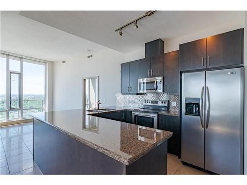 3304-210 15 Avenue Se, Calgary, AB - Indoor Photo Showing Kitchen With Stainless Steel Kitchen With Upgraded Kitchen