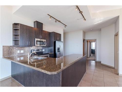 3304-210 15 Avenue Se, Calgary, AB - Indoor Photo Showing Kitchen With Stainless Steel Kitchen With Double Sink