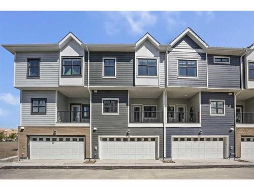 211-595 Mahogany Road Se, Calgary, AB - Outdoor With Facade