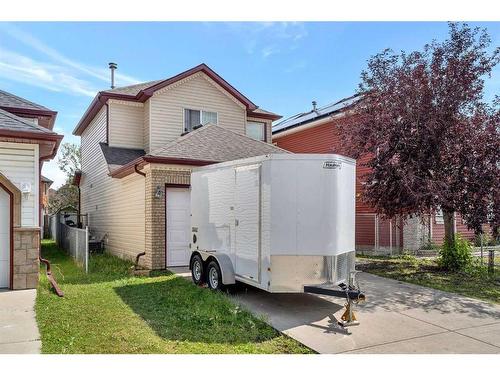 80 Saddlecreek Terrace Ne, Calgary, AB - Outdoor