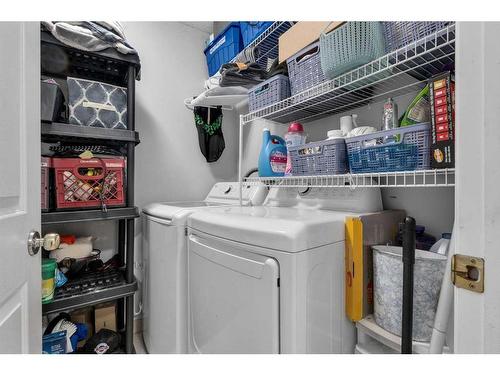 80 Saddlecreek Terrace Ne, Calgary, AB - Indoor Photo Showing Laundry Room