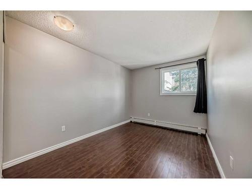 202-431 1 Avenue Ne, Calgary, AB - Indoor Photo Showing Other Room