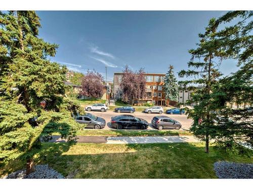 202-431 1 Avenue Ne, Calgary, AB - Outdoor With View