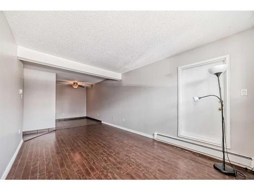 202-431 1 Avenue Ne, Calgary, AB - Indoor Photo Showing Other Room