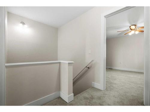 807-6223 31 Avenue Nw, Calgary, AB - Indoor Photo Showing Other Room