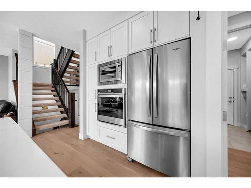 111 Legacy Landing Se, Calgary, AB - Indoor Photo Showing Kitchen