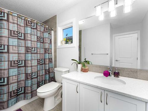 713 Midtown Drive Sw, Airdrie, AB - Indoor Photo Showing Bathroom