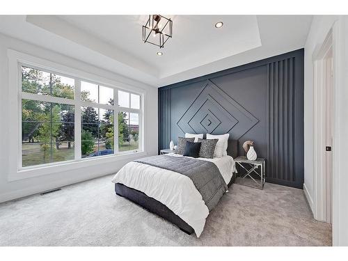 824 21 Avenue Nw, Calgary, AB - Indoor Photo Showing Bedroom