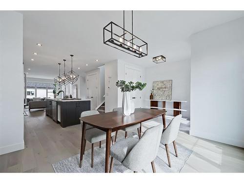 824 21 Avenue Nw, Calgary, AB - Indoor Photo Showing Dining Room