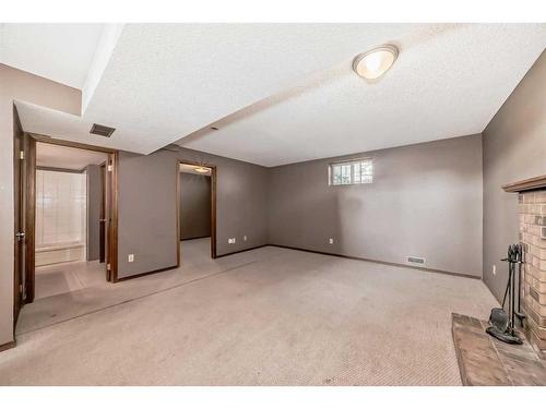 308 Macewan Valley Road Nw, Calgary, AB - Indoor