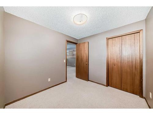 308 Macewan Valley Road Nw, Calgary, AB - Indoor Photo Showing Other Room