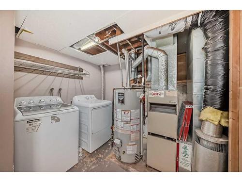 308 Macewan Valley Road Nw, Calgary, AB - Indoor Photo Showing Laundry Room