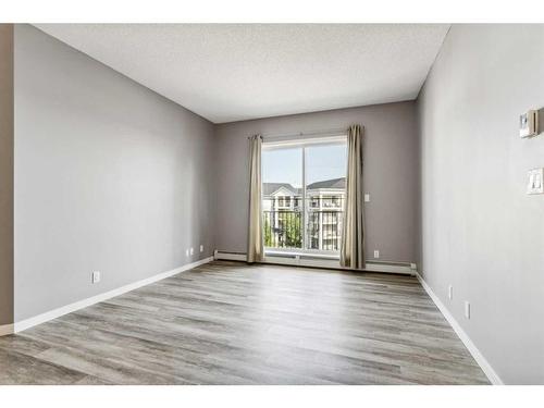 2415-333 Taravista Drive Ne, Calgary, AB - Indoor Photo Showing Other Room