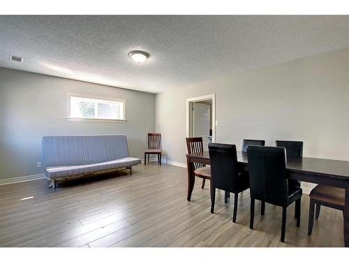 2003 62 Avenue Se, Calgary, AB - Indoor