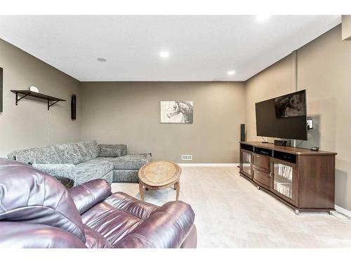 234 Mountain Park Drive Se, Calgary, AB - Indoor