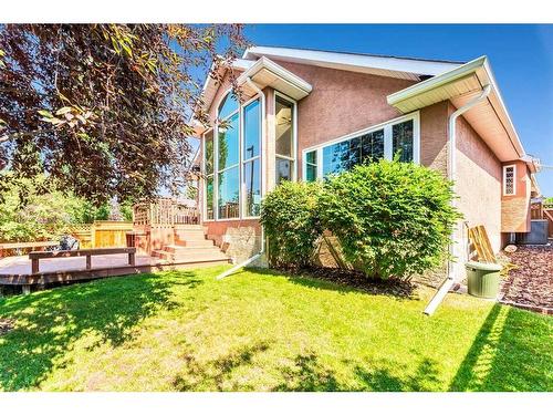 234 Mountain Park Drive Se, Calgary, AB - Outdoor