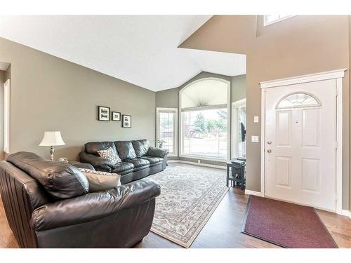 234 Mountain Park Drive Se, Calgary, AB - Indoor Photo Showing Living Room