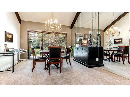 64 Willow Park Green Se, Calgary, AB - Indoor Photo Showing Dining Room