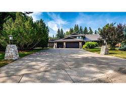 64 Willow Park Green SE Calgary, AB T2J 3L1