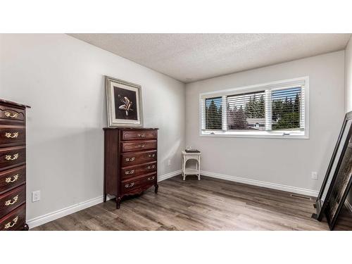 64 Willow Park Green Se, Calgary, AB - Indoor