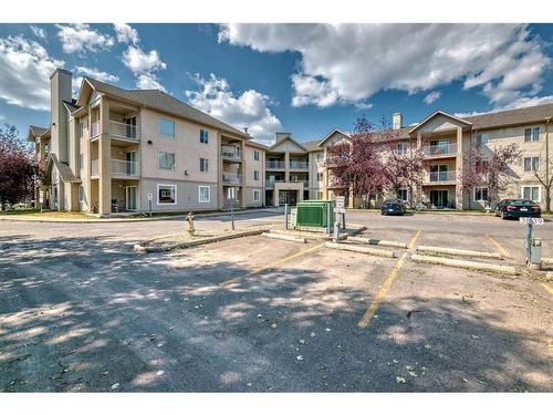 207-3000 Citadel Meadow Point Nw, Calgary, AB - Outdoor With Balcony With Facade