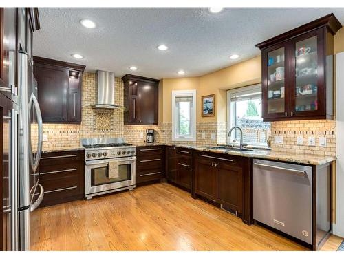 179 Scenic Park Crescent Nw, Calgary, AB - Indoor Photo Showing Kitchen With Stainless Steel Kitchen With Upgraded Kitchen