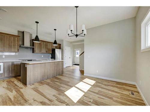 3238 Chinook Winds Drive Sw, Airdrie, AB - Indoor Photo Showing Kitchen