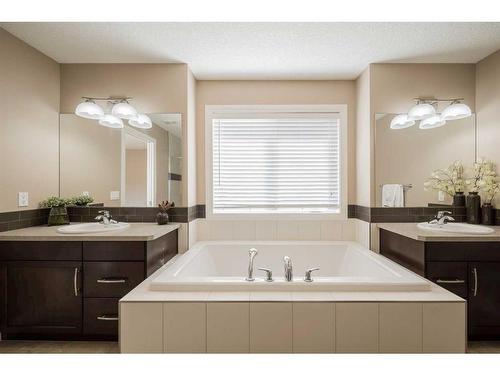 87 Silverado Skies Drive Sw, Calgary, AB - Indoor Photo Showing Bathroom