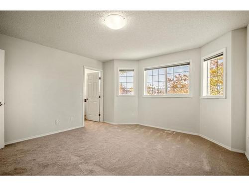 296 Mt Aberdeen Close Se, Calgary, AB - Indoor Photo Showing Other Room