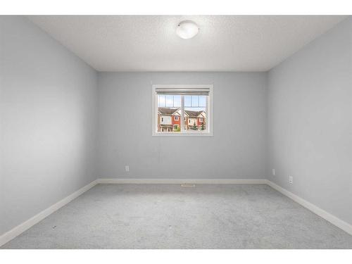 167 Pantego Lane Nw, Calgary, AB - Indoor Photo Showing Other Room