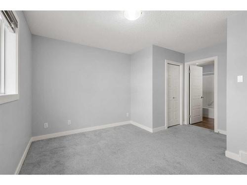 167 Pantego Lane Nw, Calgary, AB - Indoor Photo Showing Other Room