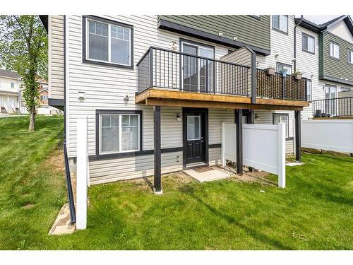 167 Pantego Lane Nw, Calgary, AB - Outdoor