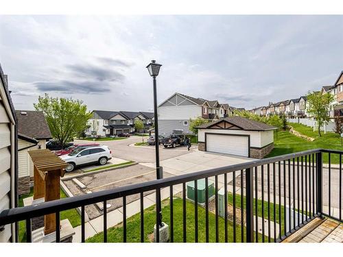 167 Pantego Lane Nw, Calgary, AB - Outdoor