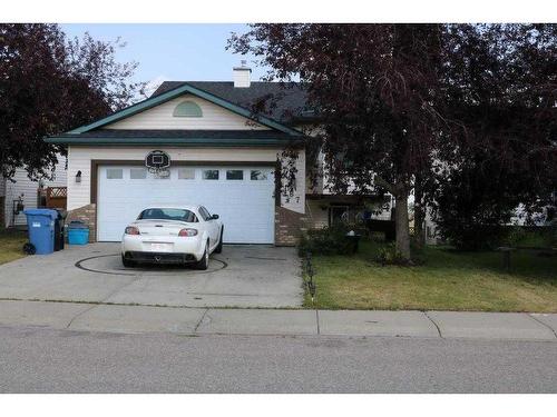 167 Covington Close Ne, Calgary, AB - Outdoor