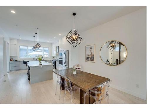 2407 28 Avenue Sw, Calgary, AB - Indoor Photo Showing Dining Room