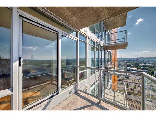 1709-3830 Brentwood Road Nw, Calgary, AB - Outdoor With Balcony With View With Exterior