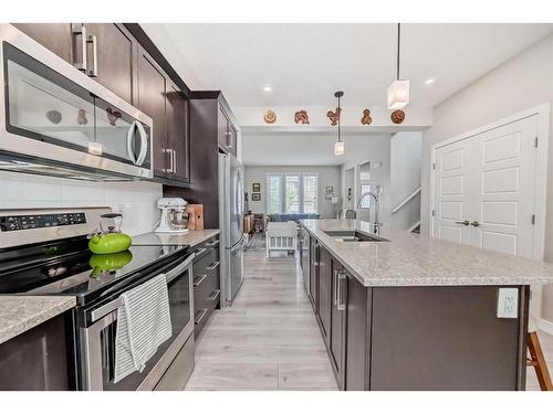 47 Belmont Gardens Sw, Calgary, AB - Indoor Photo Showing Kitchen With Stainless Steel Kitchen With Upgraded Kitchen