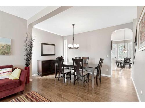 323 Sierra Nevada Place Sw, Calgary, AB - Indoor Photo Showing Dining Room