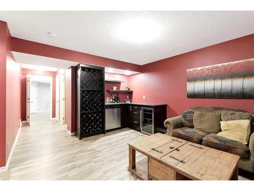 323 Sierra Nevada Place Sw, Calgary, AB - Indoor Photo Showing Living Room