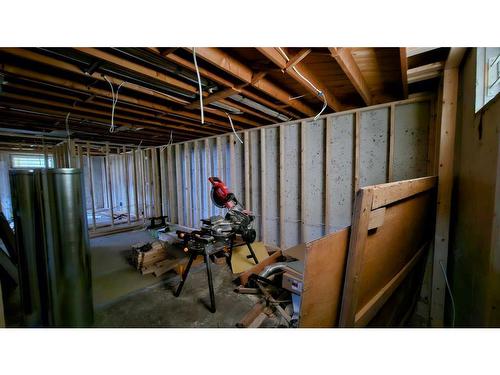 264 99 Avenue Se, Calgary, AB - Indoor Photo Showing Basement