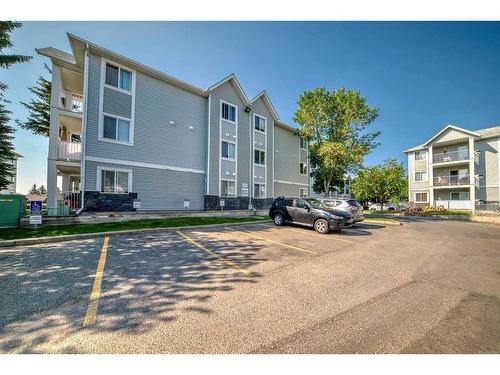 204-3204 Valleyview Park Se, Calgary, AB - Outdoor With Facade