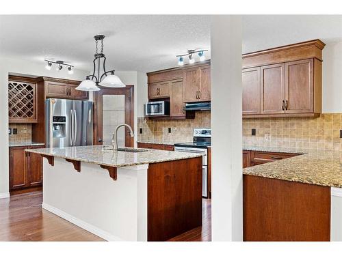 96 Sage Bank Crescent Nw, Calgary, AB - Indoor Photo Showing Kitchen With Upgraded Kitchen