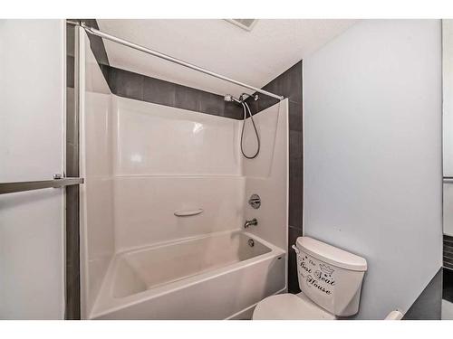 2102-240 Skyview Ranch Road Ne, Calgary, AB - Indoor Photo Showing Bathroom