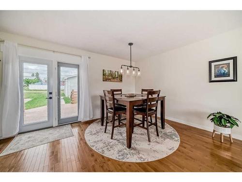 4716 42 Street, Mayerthorpe, AB - Indoor Photo Showing Dining Room