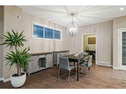 182 Mahogany Passage Se, Calgary, AB - Indoor Photo Showing Dining Room