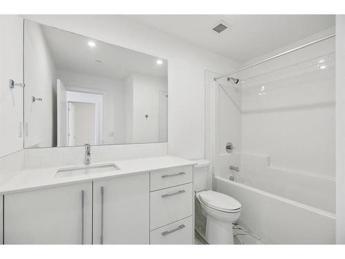 1509-60 Skyview Ranch Road Ne, Calgary, AB - Indoor Photo Showing Laundry Room